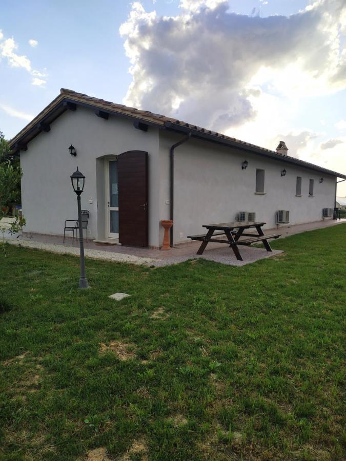 Agriturismo " Le Serre" Spello Eksteriør bilde